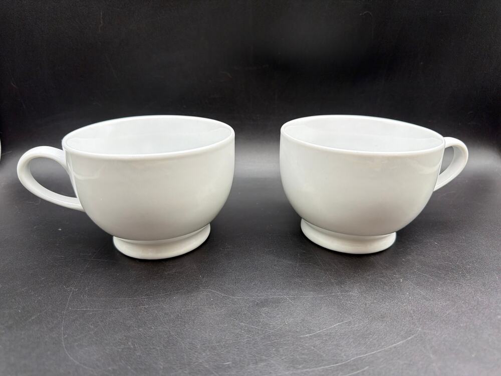 BIA Cordon Bleu White Porcelain Footed Latte Cups Coffee Tea 6" x 3.5" Set of 2
